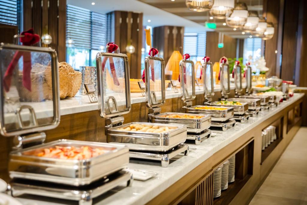 Muong Thanh Luxury Ha Long Centre Hotel — photo 3