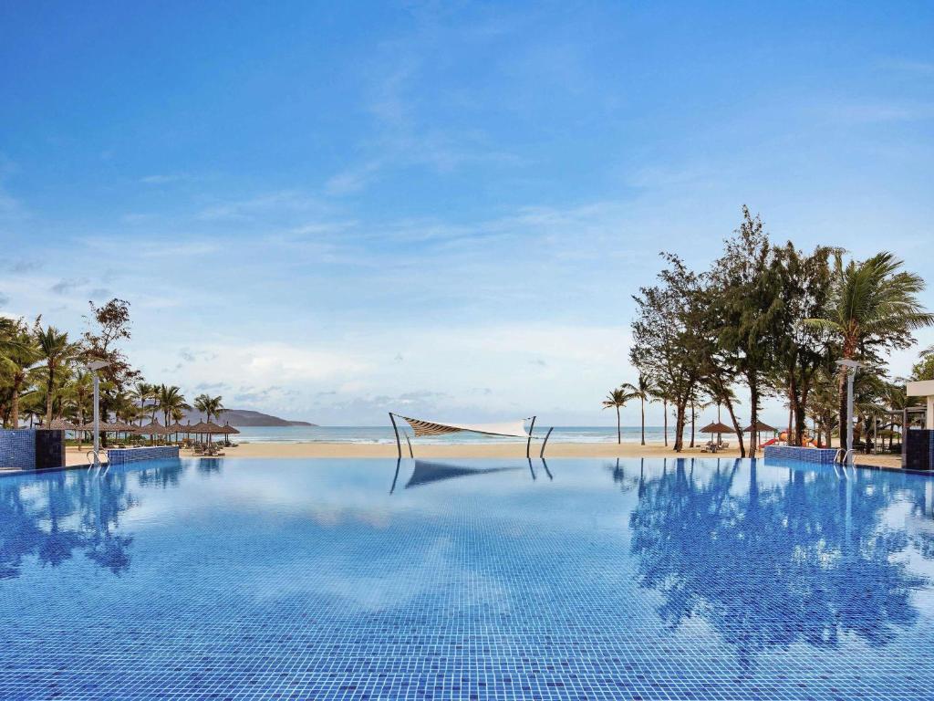 Pullman Danang Beach Resort — photo 4