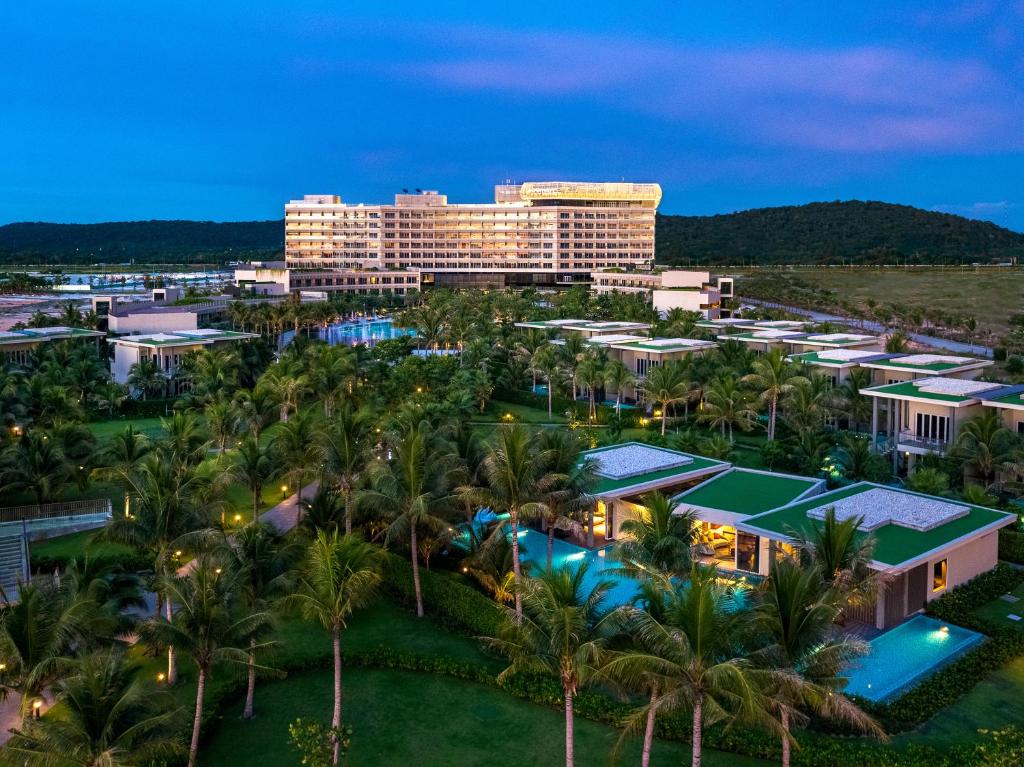 Pullman Phu Quoc Beach Resort — photo 5