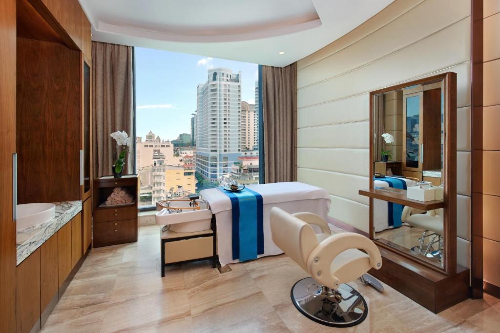 The Reverie Saigon Residential Suites — photo 3