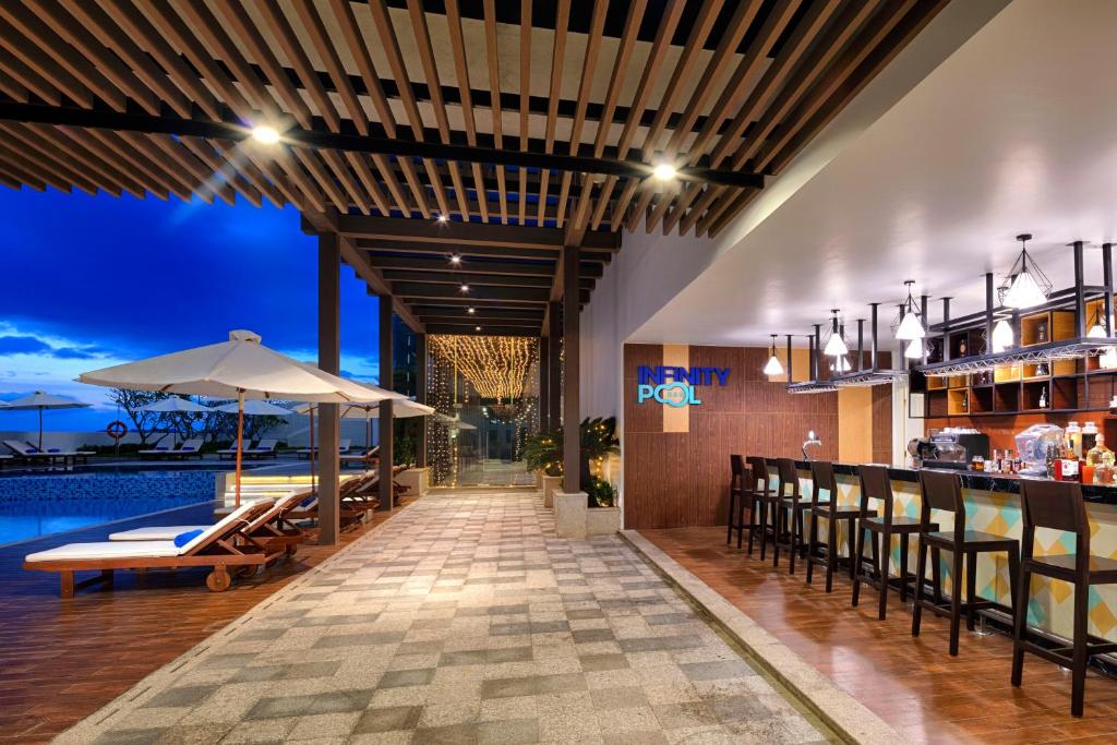 Vinpearl Beachfront Nha Trang — photo 4