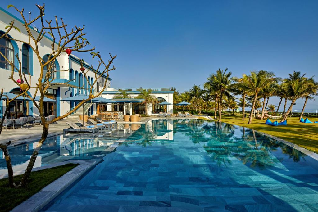 Wyndham Royal Beachfront Resort — photo 4