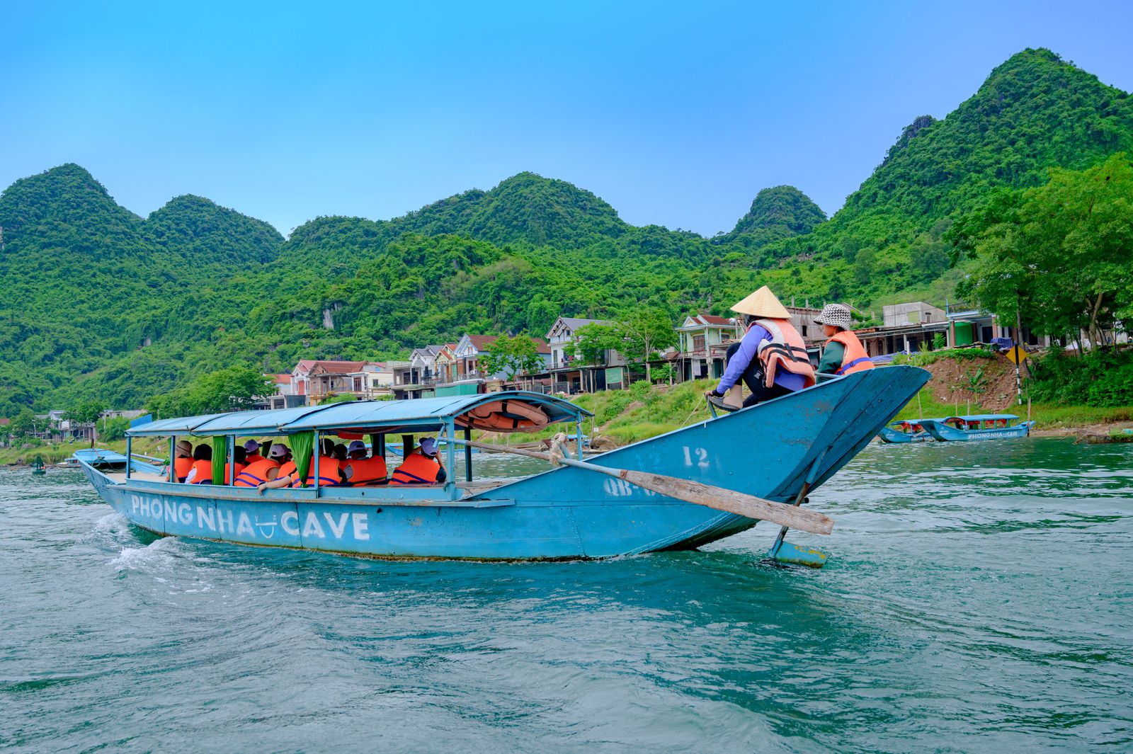 Cómo ir de Ninh Binh a Hue pasando por Phong Nha en tren: itinerario familiar realista